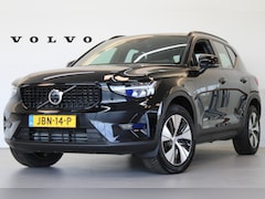 Volvo XC40 - T4 211PK Plus Dark | Voorruitverwarming | Trekhaak | PDC + 360° Camera | Adaptive Cruise c
