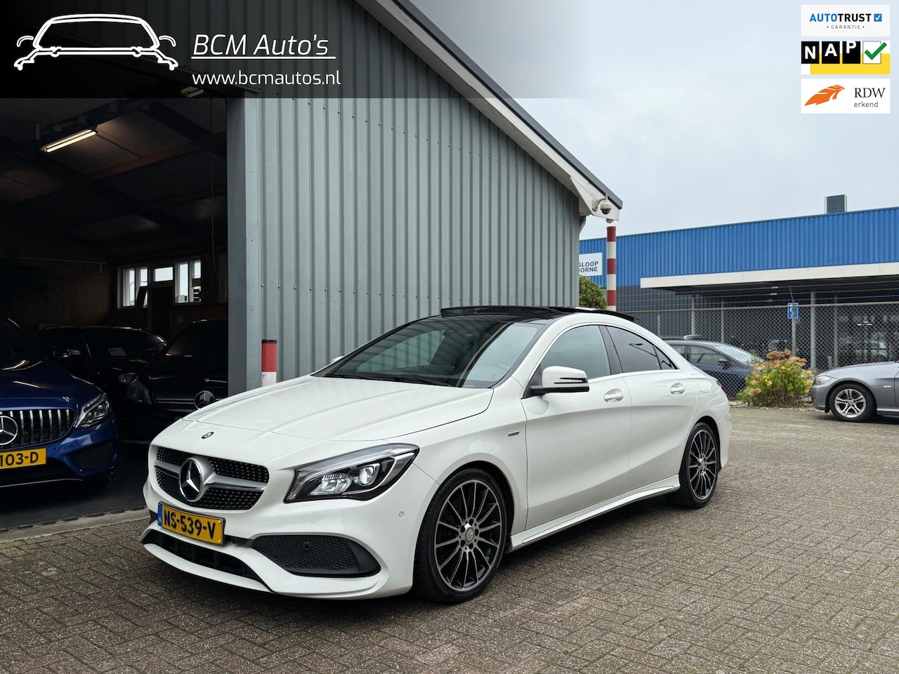 Mercedes-Benz CLA-Klasse - 180 AMG Edition |Panoramadak|Leder|Carplay|Achteruitrijcamera|Sfeerverlichting|NAP| - AutoWereld.nl