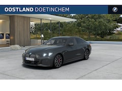 BMW i4 - eDrive40 Gran Coupé M Sport / Schuif-kanteldak / Achteruitrijcamera / Adaptieve LED / Acti