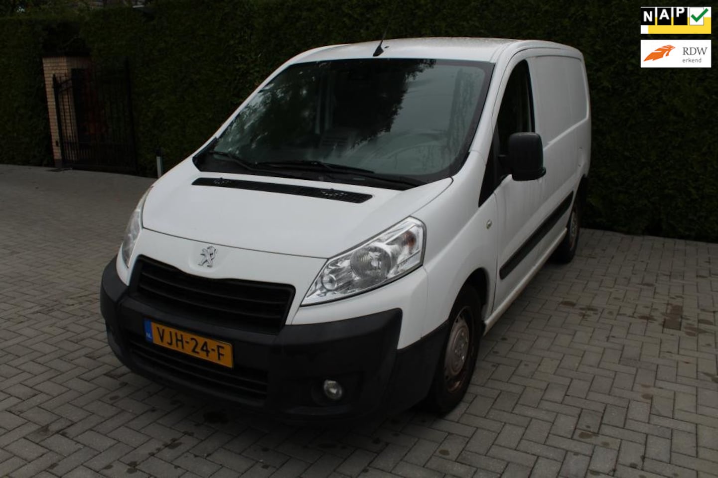Peugeot Expert - 227 1.6 HDI L1H1 Navteq 2 -- AIRCO -- - AutoWereld.nl