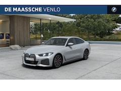 BMW i4 - eDrive40 Gran Coupé M Sport / Schuif-kanteldak / Achteruitrijcamera / Comfort Access / Ada
