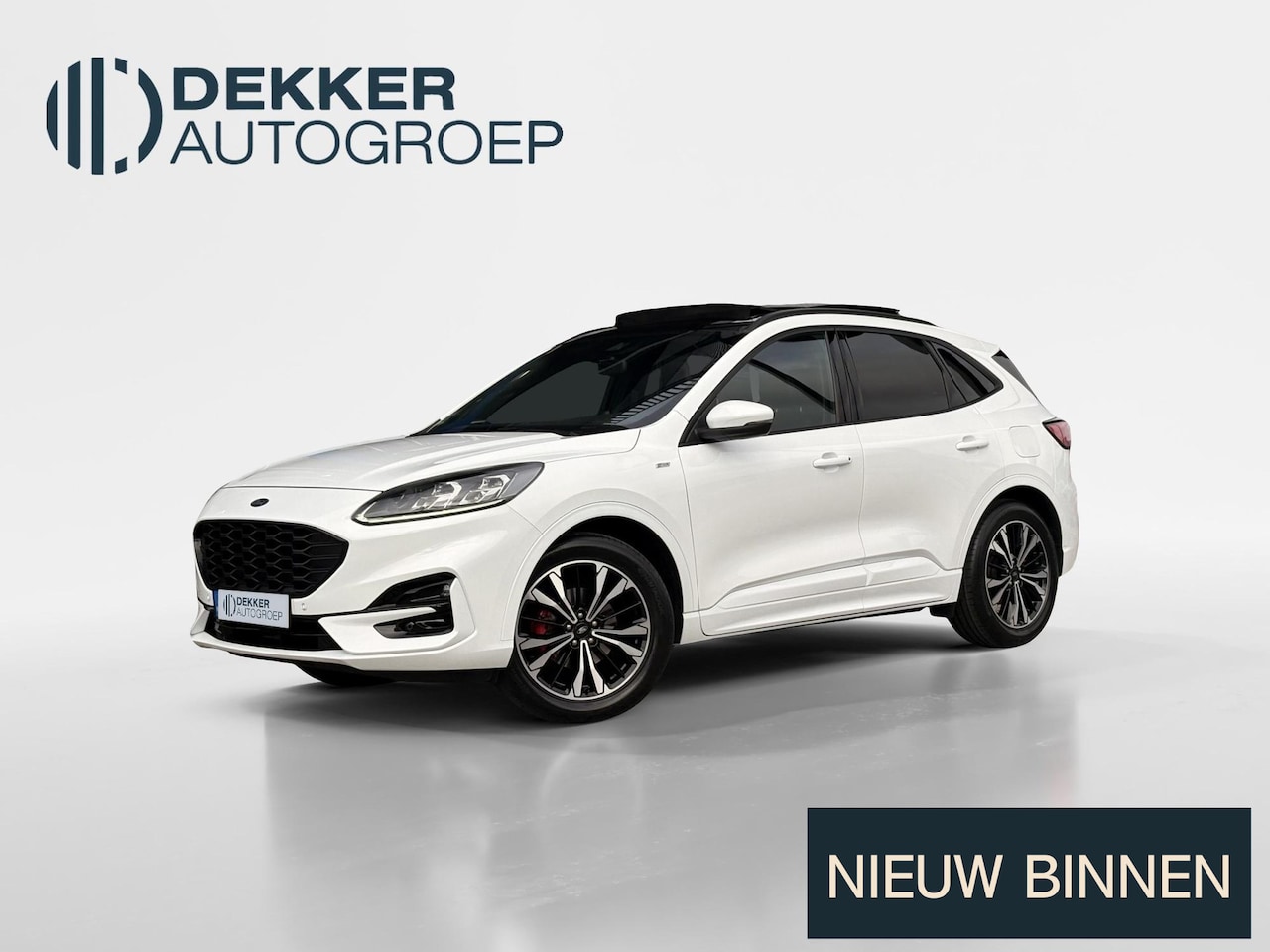 Ford Kuga - 1.5 EcoBoost ST-Line X Elektrisch Wegklapbare Trekhaak I Panorama Dak I Winter Pack I Park - AutoWereld.nl