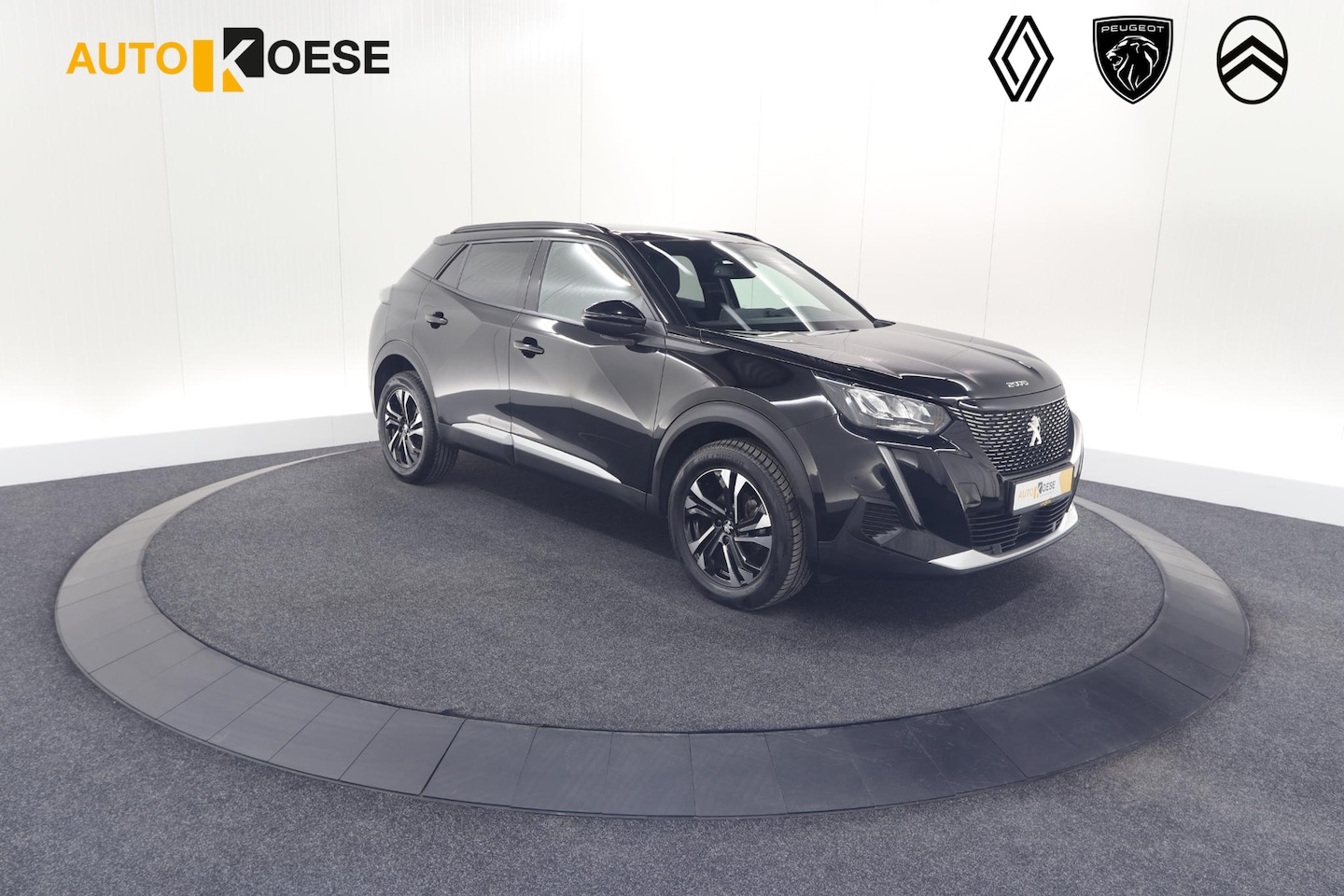 Peugeot 2008 - PureTech 130 Allure Pack | Camera | Adaptieve Cruise Control | Stoelverwarming | Apple Car - AutoWereld.nl