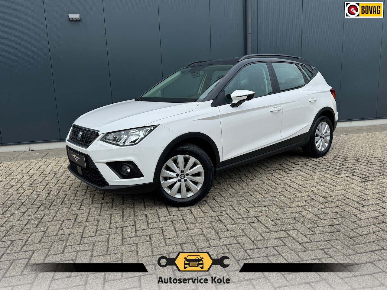 SEAT Arona - 1.0 TSI Style * Navigatie * Airco * Cruise Control * Lichtmetalen Velgen - AutoWereld.nl
