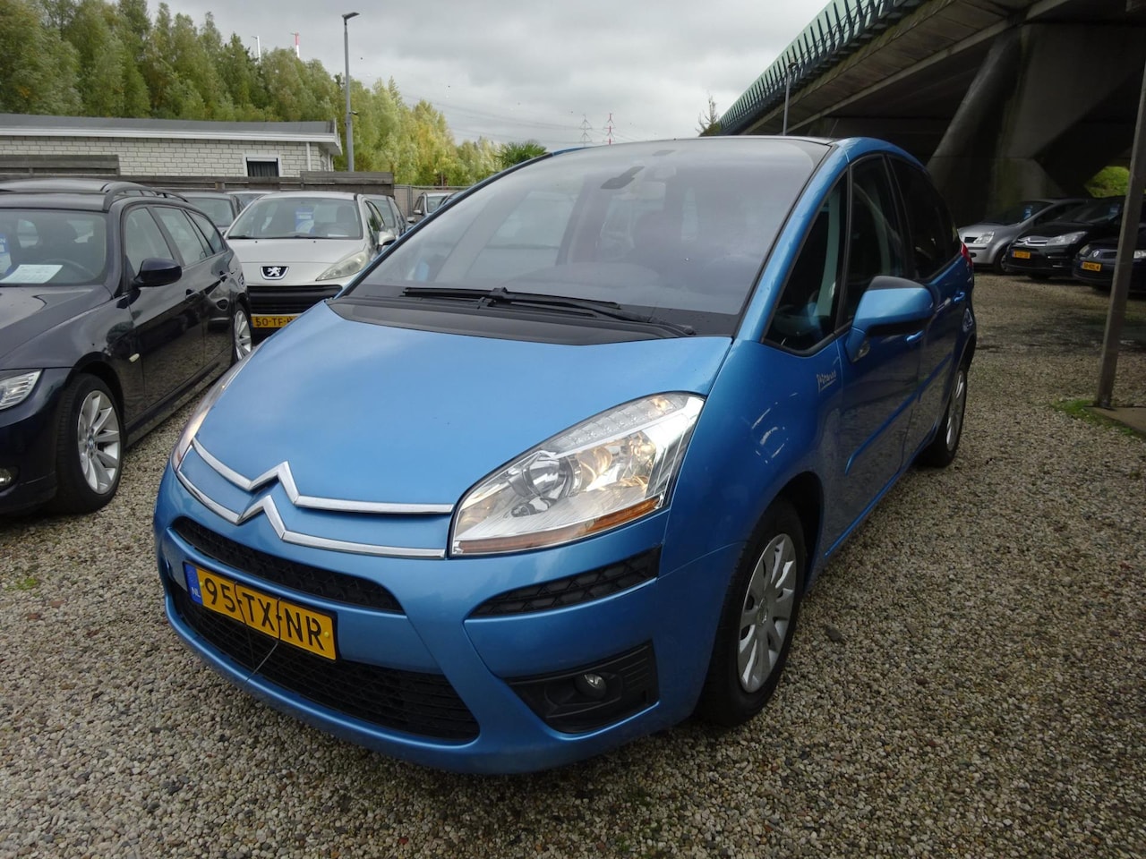 Citroën C4 Picasso - 1.8-16V Ambiance 5p. Airco Panorama Dak Radio/Cd Elektrische Ramen - AutoWereld.nl