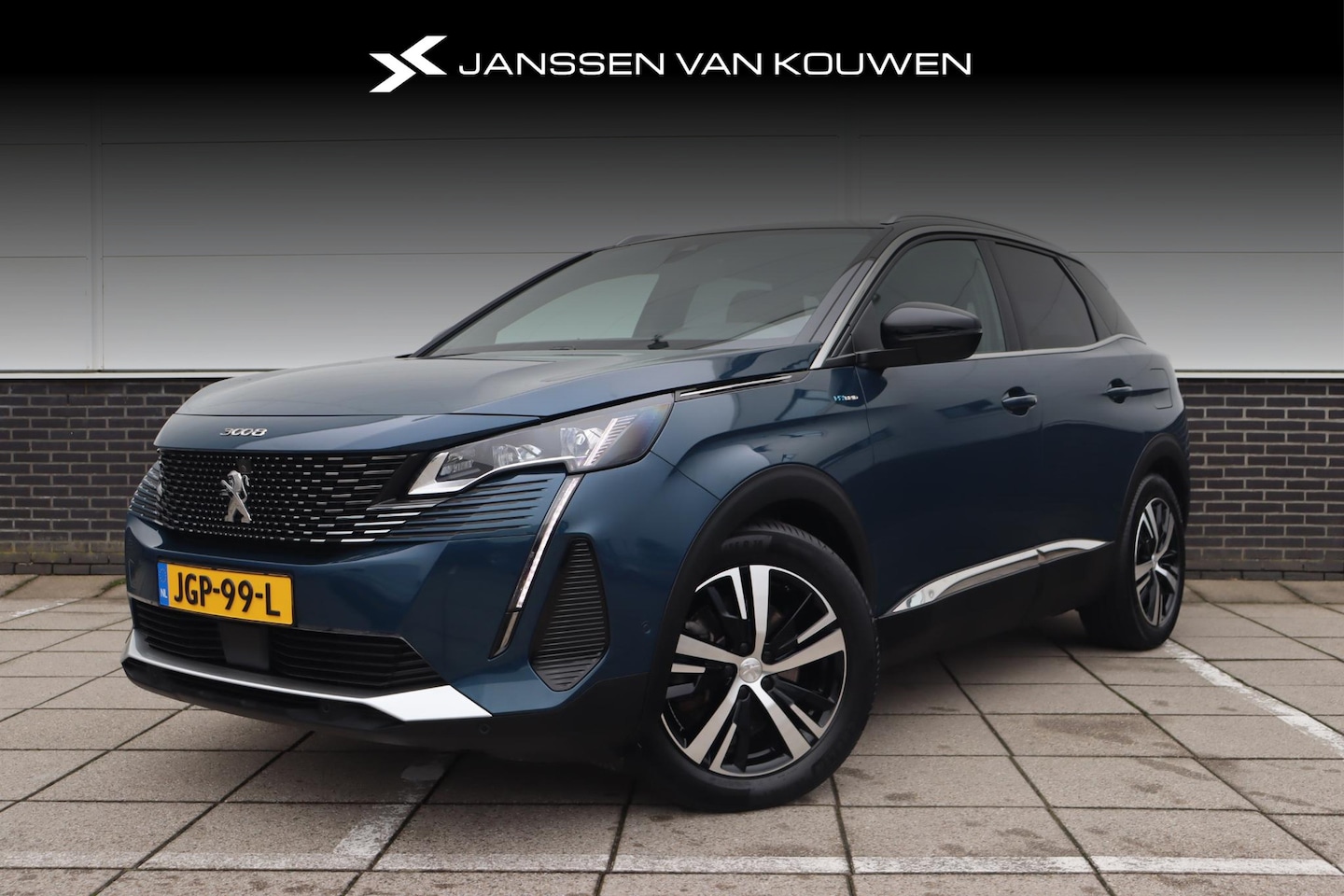 Peugeot 3008 - 1.6 HYbrid 225 GT Pack * Trekhaak * Stoelverwarming * Elektrische Achterklep * - AutoWereld.nl