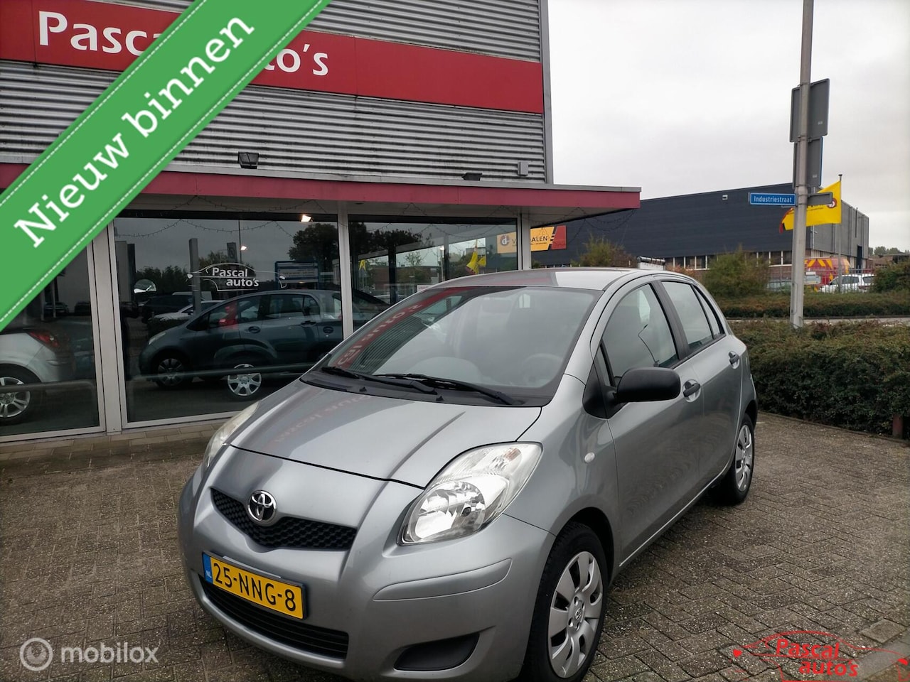 Toyota Yaris - 1.3 VVTi 1e eigenaar 100pk nap 6 bak - AutoWereld.nl