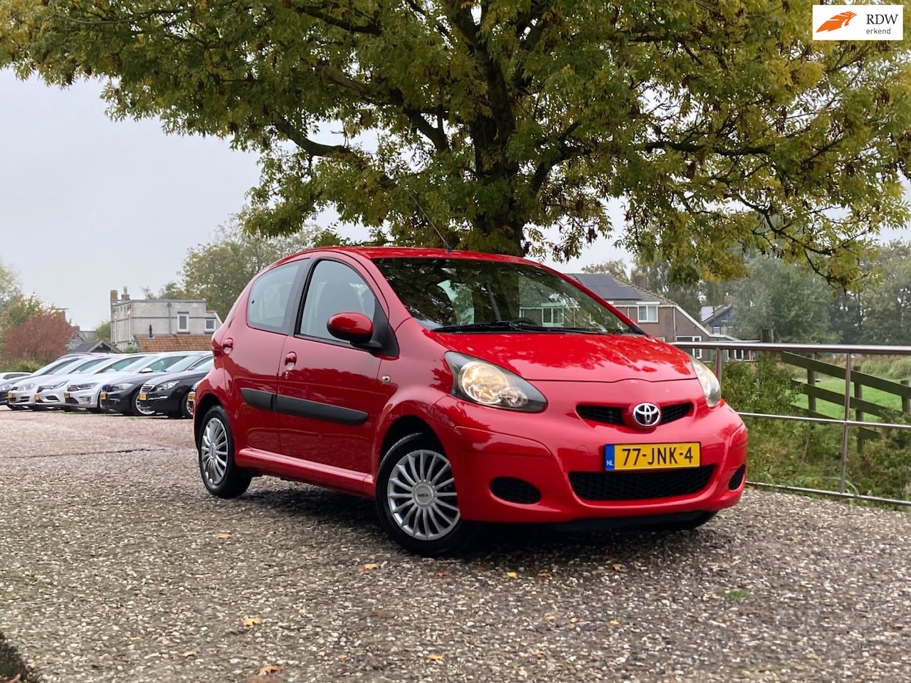 Toyota Aygo - 1.0-12V Comfort |'' 132.000 KM'' + 5-Drs Nu € 2.450,-!!! - AutoWereld.nl