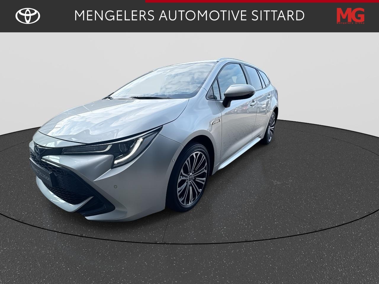 Toyota Corolla Touring Sports - 1.8 Hybrid Dynamic Edition | Rijklaar| Blind spot | Sensoren | Trekhaak - AutoWereld.nl
