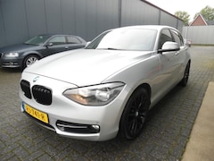 BMW 1-serie - 118I BNS+ LIMITED ED