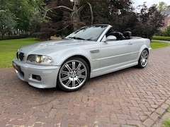 BMW 3-serie Cabrio - M3 BMW M3 E46 Cabrio Handgeschakeld 2002 Grijs Youngtimer BTW auto