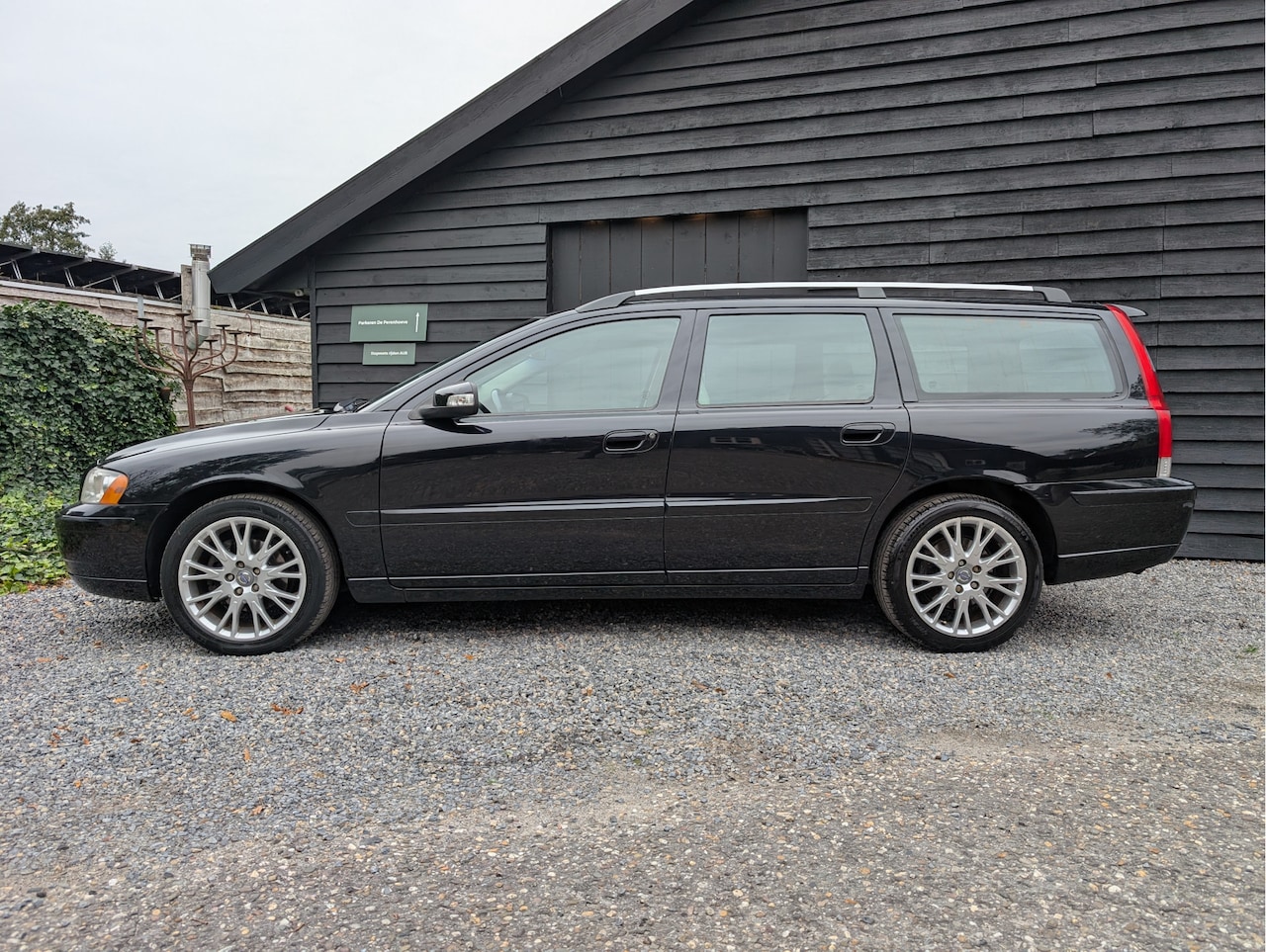 Volvo V70 - 2.4 Edition Sport tweede eigenaar youngtimer - AutoWereld.nl