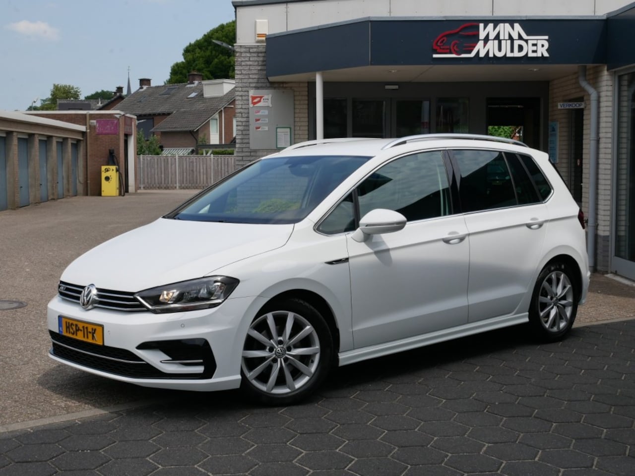 Volkswagen Golf - 1.4 TSI HIGHL - R-LINE  **Clima//Navi//Lm ** - AutoWereld.nl