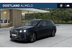 BMW iX - xDrive60 M Sport / Panoramadak Sky Lounge / Parking Assistant Professional / M Multifuncti