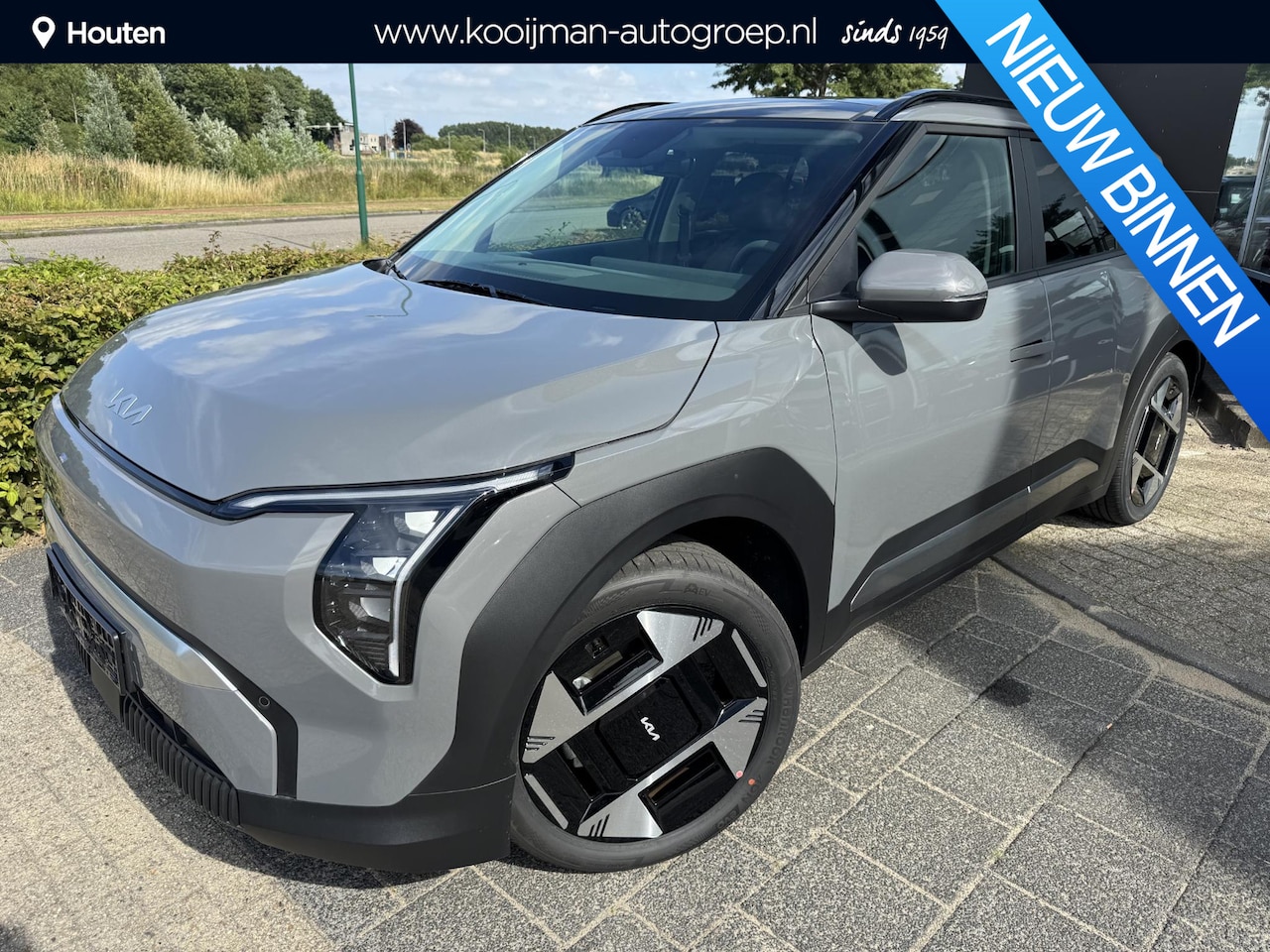 Kia EV3 - Plus Advanced 81.4 kWh €38.195,- RIJKLAAR! Nu €3.230,- voordeel! Meerdere kleuren en uitvo - AutoWereld.nl