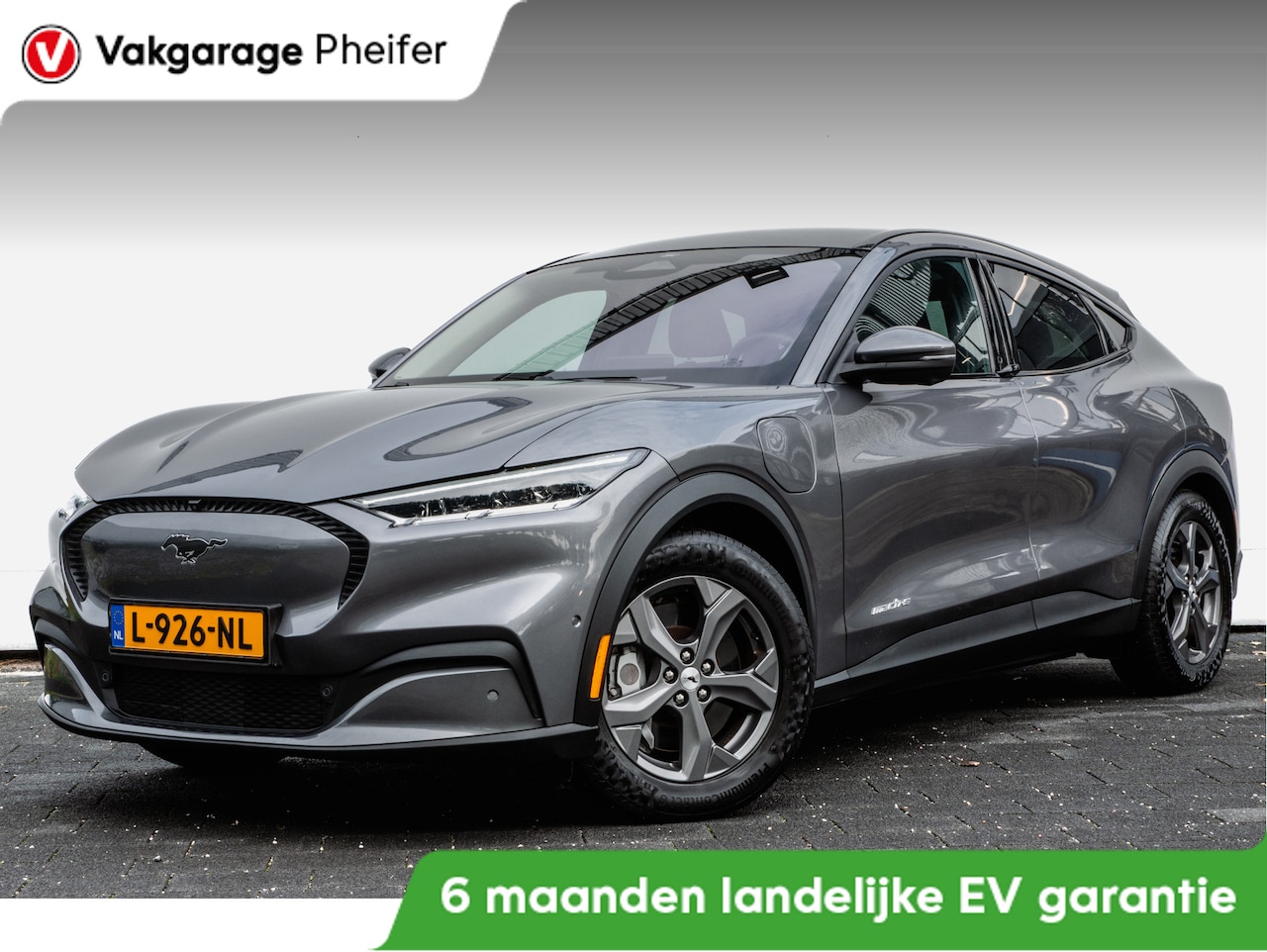 Ford Mustang Mach-E - RWD 75 kWh Trekhaak/ Panoramadak/ 360 Camera/ Leer/ B&O/ Stuur-stoelverwarming - AutoWereld.nl