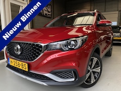 MG ZS - EV Luxury 45 kWh ACC, Camera, Pano, Carplay