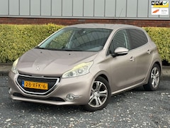 Peugeot 208 - 1.6 VTi Allure
