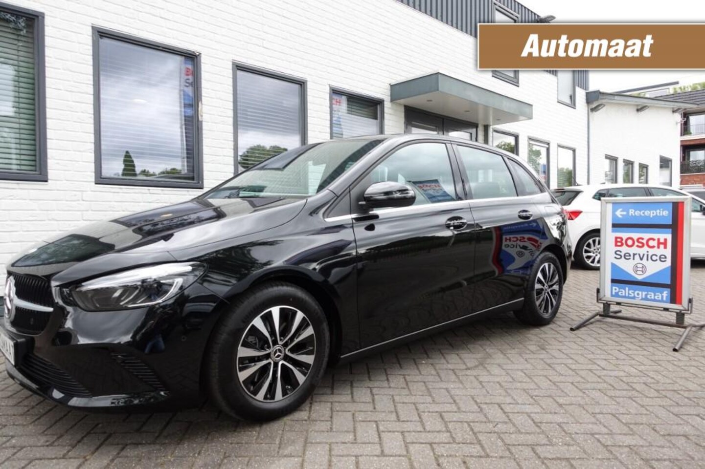 Mercedes-Benz B-klasse - 180 BNS SOLUTION Mild Hybrid - AutoWereld.nl