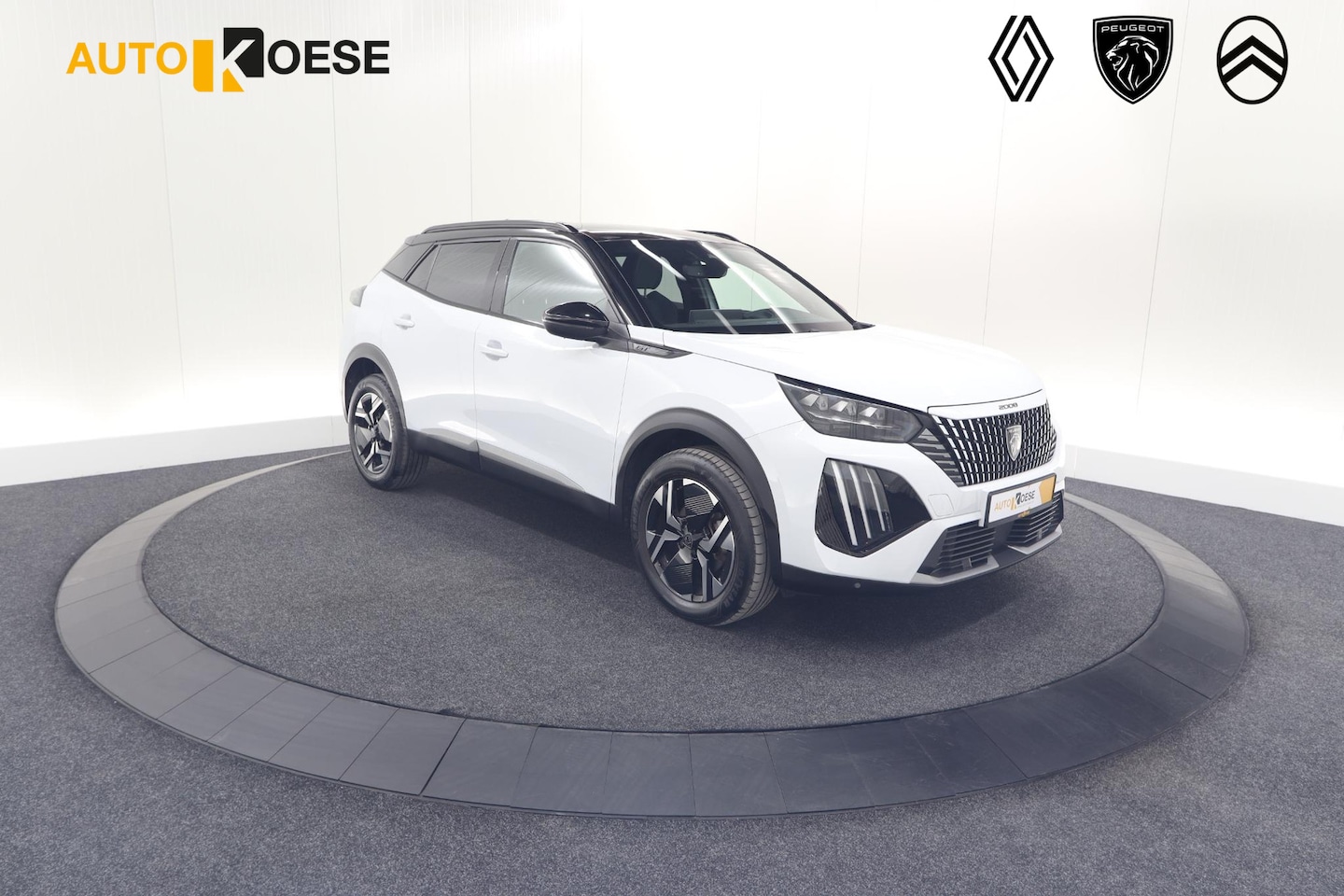 Peugeot 2008 - PureTech 130 EAT8 GT | Camera | Apple Carplay | Parkeersensoren | 17 Inch Lichtmetalen Vel - AutoWereld.nl