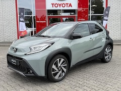 Toyota Aygo X - S-CVT PREMIUM AUTOMAAT STOELVERW PARK-SENSOREN KEYLESS NAVI APPLE/ANDROID