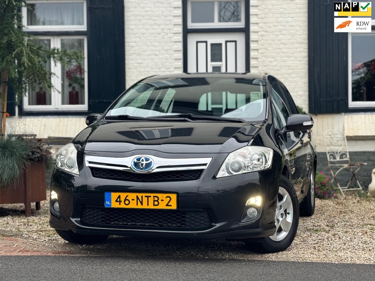 Toyota Auris - 1.8 Full Hybrid Aspiration|Automaat|Cruise|Dealer onderhouden| - AutoWereld.nl