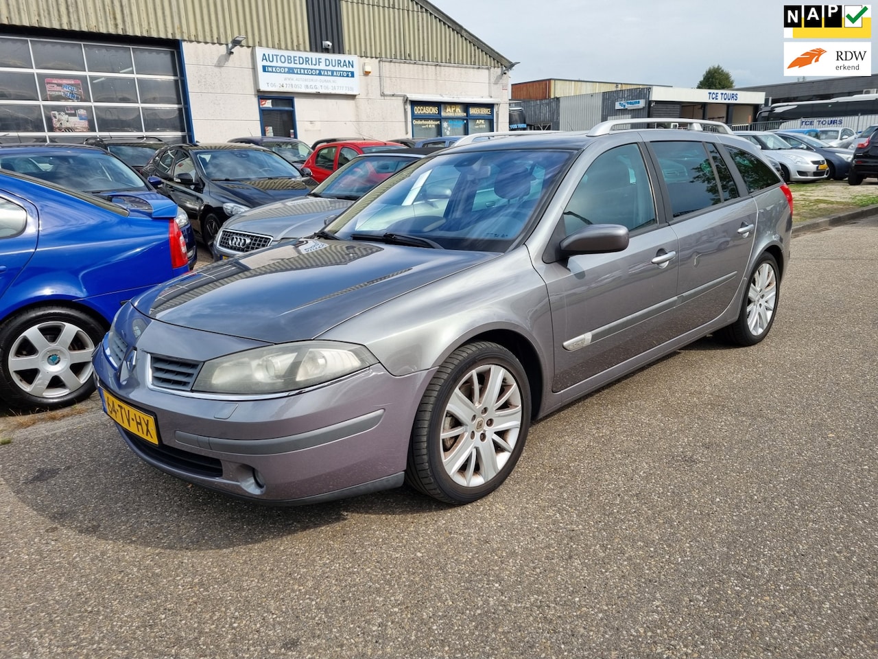 Renault Laguna Grand Tour - 2.0-16V Tech Line LPG-G3 Navi! Bj:2007 NAP! - AutoWereld.nl