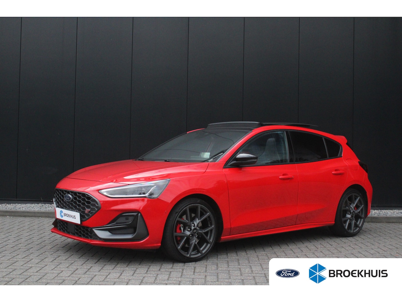 Ford Focus - 2.3 E.B. 280PK ST-X | Pano-dak | Performance Pack | B&O audio | FULL option! | Full adapti - AutoWereld.nl