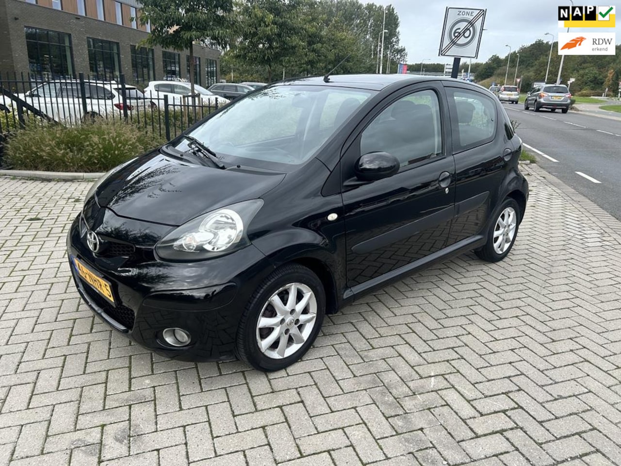 Toyota Aygo - 1.0-12V Comfort 2010! AIRCO! NWE APK! - AutoWereld.nl