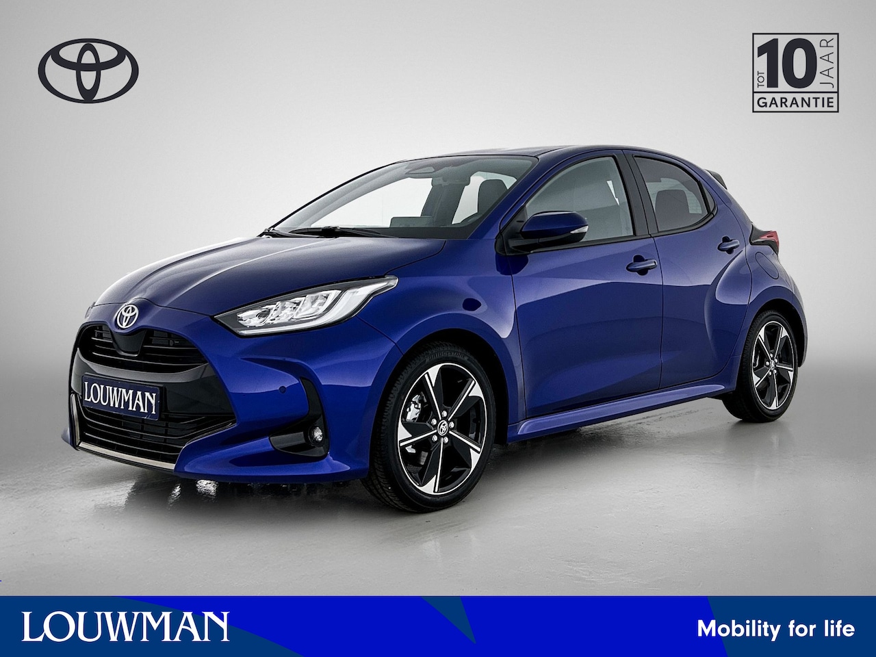 Toyota Yaris - 1.5 Hybrid 130 Executive *DEMO* | Stoelverwarming | Apple Carplay -/ Android Auto | Parkee - AutoWereld.nl