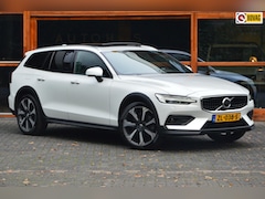Volvo V60 Cross Country - D4 AWD | Panoramadak | Head-Up Display | Camera | Harman/Kardon | Rondom Stoel + Stuur ver
