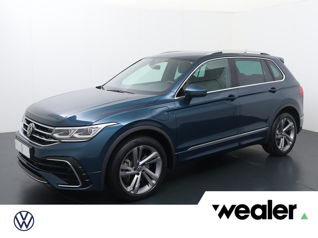 Volkswagen Tiguan - 1.4 TSI eHybrid R-Line Business+ | 245PK | SoH 89% | Multifunctioneel stuurwiel | Cruiseco - AutoWereld.nl