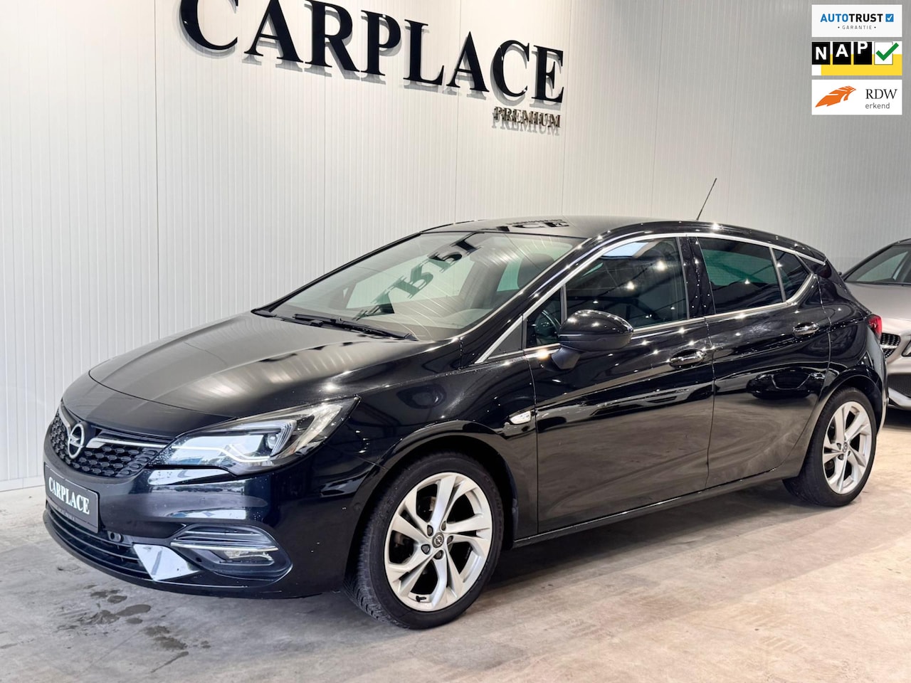 Opel Astra - 1.2 Launch Elegance 1.2 Launch Elegance - AutoWereld.nl