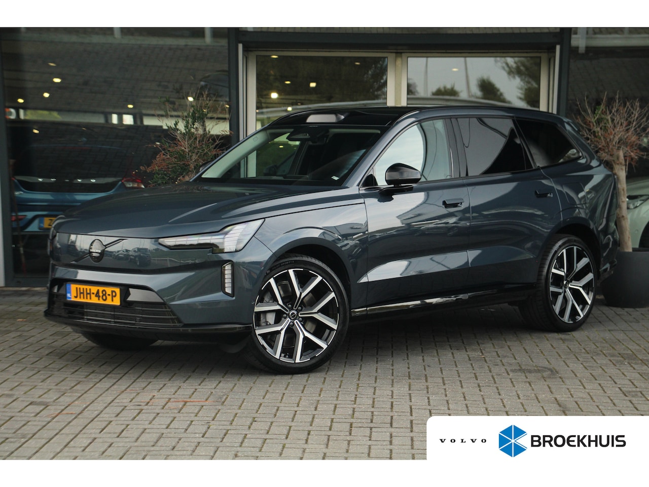 Volvo EX90 - Twin Motor Plus | 360° Camera | Trekhaak | 22" LM Velgen | Head Up | Pilot Assist | Climat - AutoWereld.nl