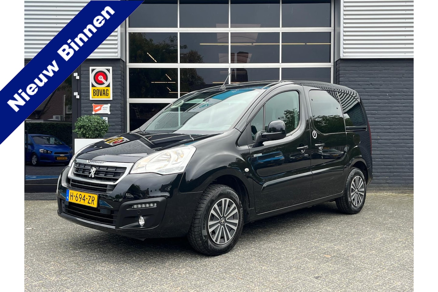 Peugeot Partner Tepee - Electric Active Electric Active, Automaat, Navi, Camera, Cruise, NAP - AutoWereld.nl