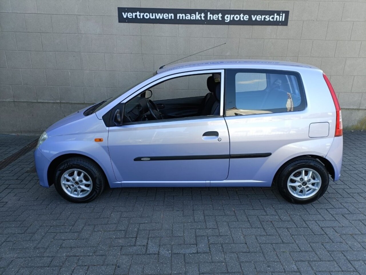 Daihatsu Cuore - 1.0-12V 100TH ANNIV. - AutoWereld.nl
