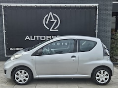 Peugeot 107 - 1.0-12V XR *AUX