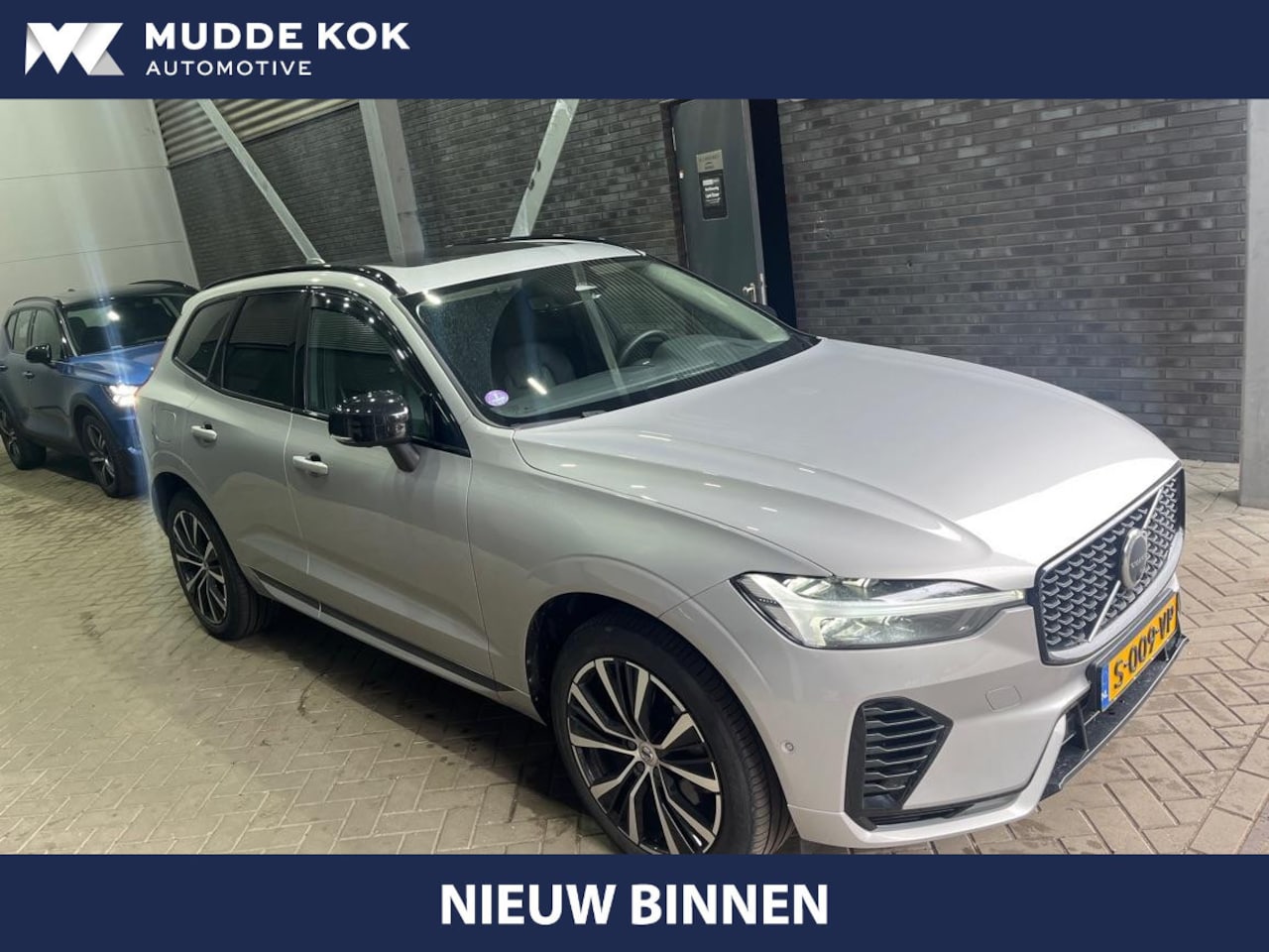 Volvo XC60 - T6 Plug-in hybrid Plus Dark | Panoramadak | 360° Camera | harman/kardon | ACC | Stoel+Stuu - AutoWereld.nl