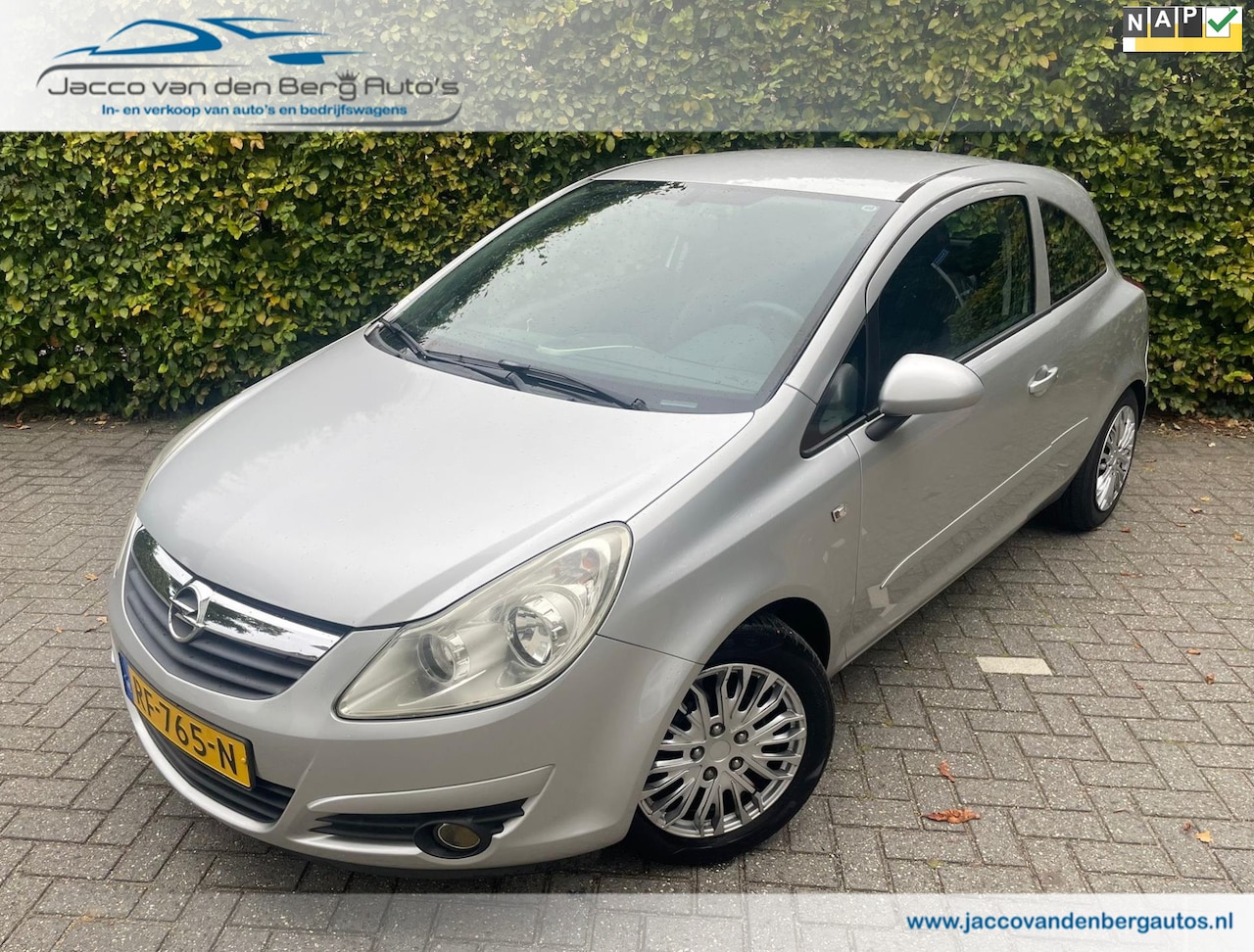 Opel Corsa - 1.2i 16V Business I Airco I Cruise Control - AutoWereld.nl