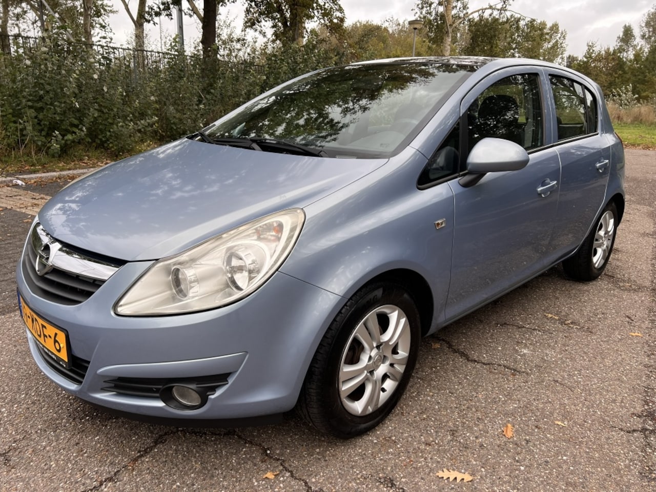 Opel Corsa - 1.4-16V Enjoy 1.4-16V Enjoy - AutoWereld.nl