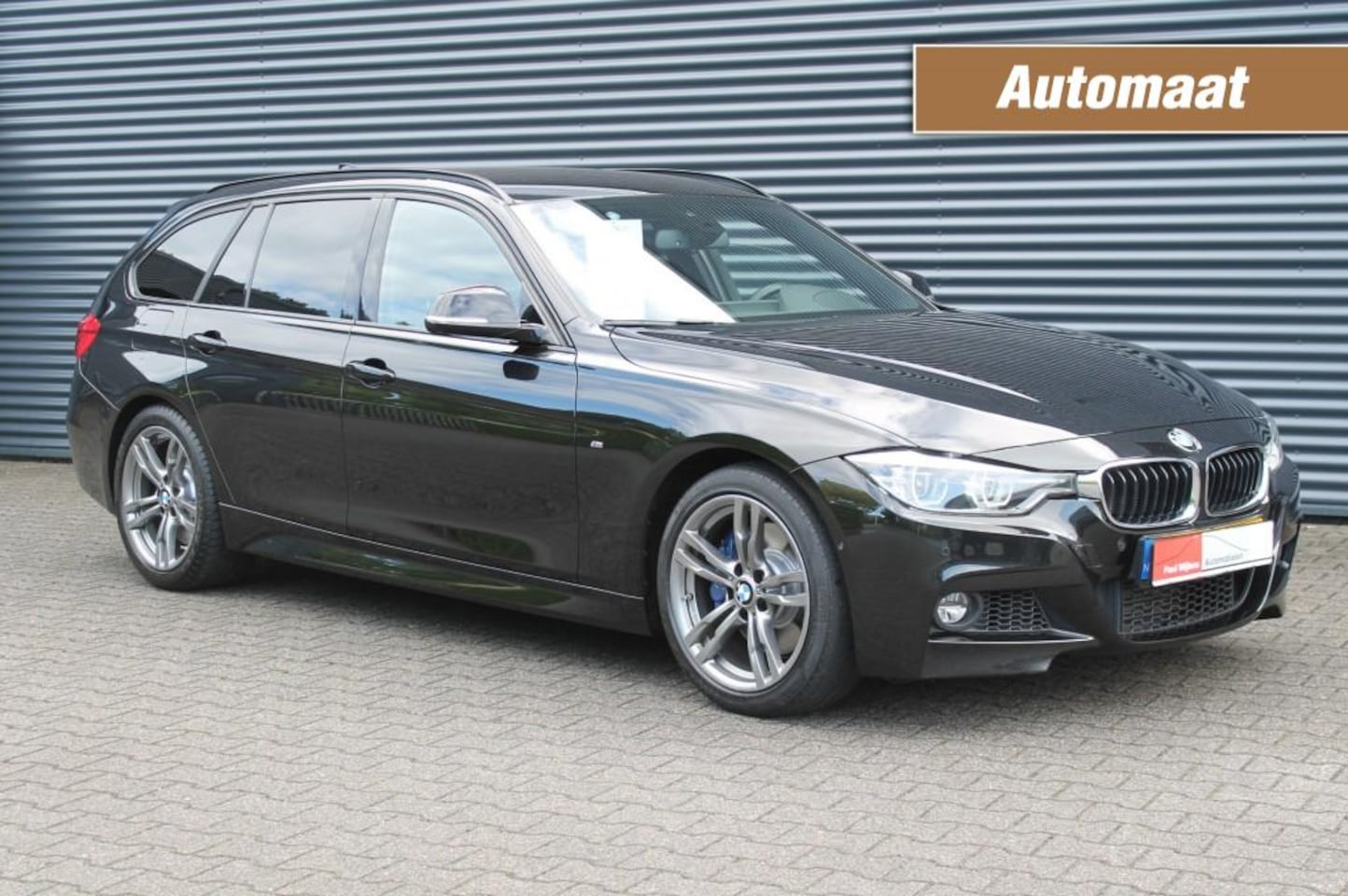 BMW 3-serie Touring - 318i Touring M-Sport High Executive  AUTOMAAT - AutoWereld.nl