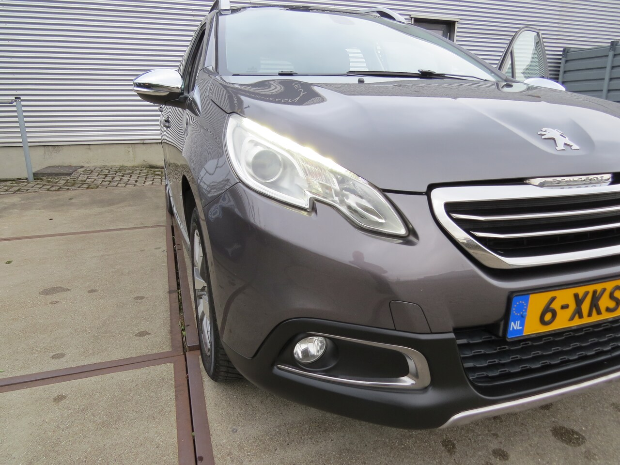 Peugeot 2008 - 1.2 PureTech Allure