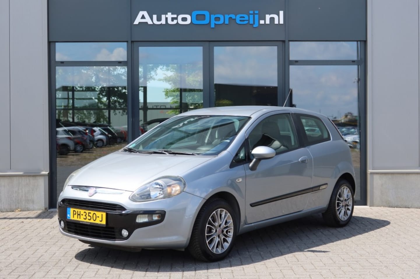Fiat Punto Evo - Evo 1.2 Active Airco, LM-Velgen, 84.000km - AutoWereld.nl