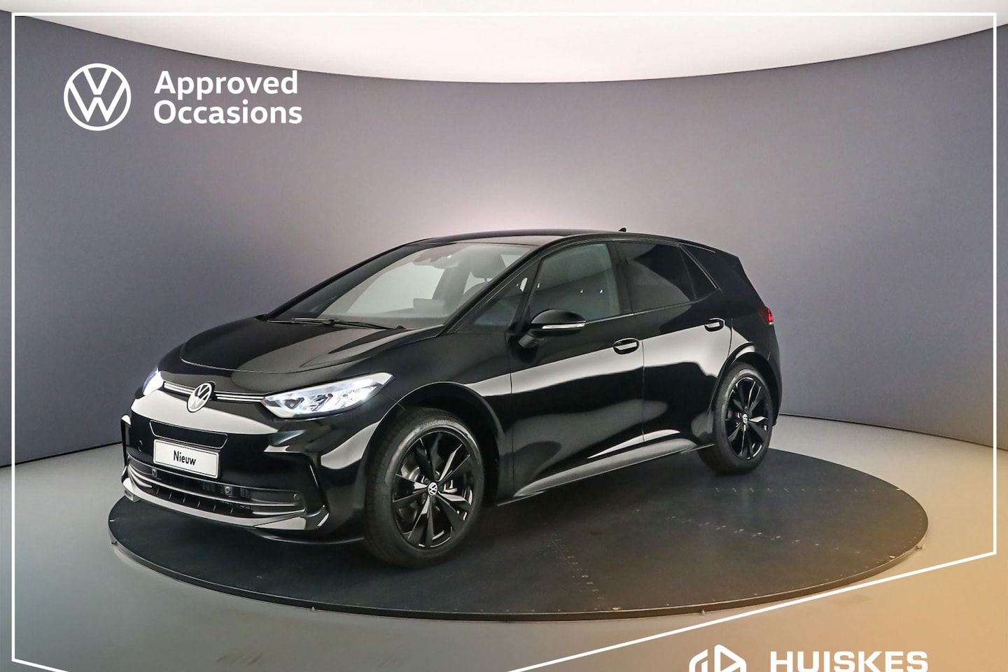 Volkswagen ID.3 - Pure Business 170pk Automaat Black Style, Parkeersensoren, App connect, LED koplampen, Air - AutoWereld.nl