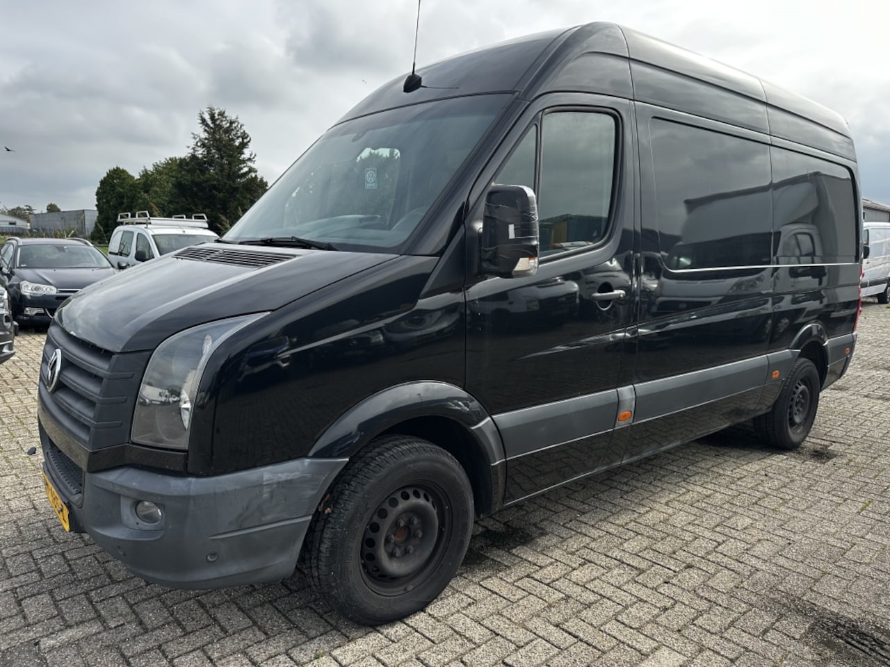 Volkswagen Crafter - 30 2.0 TDI L2H2 BM DC 30 2.0 TDI L2H2 BMDC - AutoWereld.nl