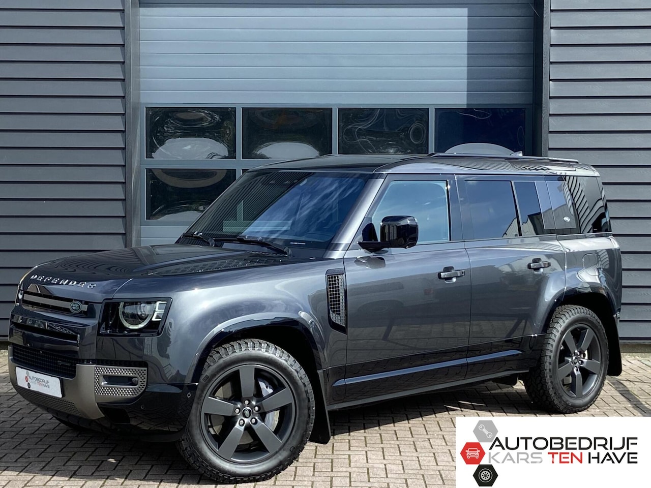 Land Rover Defender 110 - 2.0 P400e X-Dynamic SE| Plug-in| - AutoWereld.nl