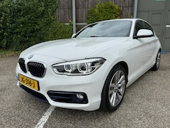 BMW 1-serie - 118d Sport Line Shadow AUTOMAAT | NIEUWSTAAT