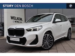 BMW X1 - sDrive18i High Executive M Sport Automaat / Panoramadak / Trekhaak / Sportstoelen / M Adap