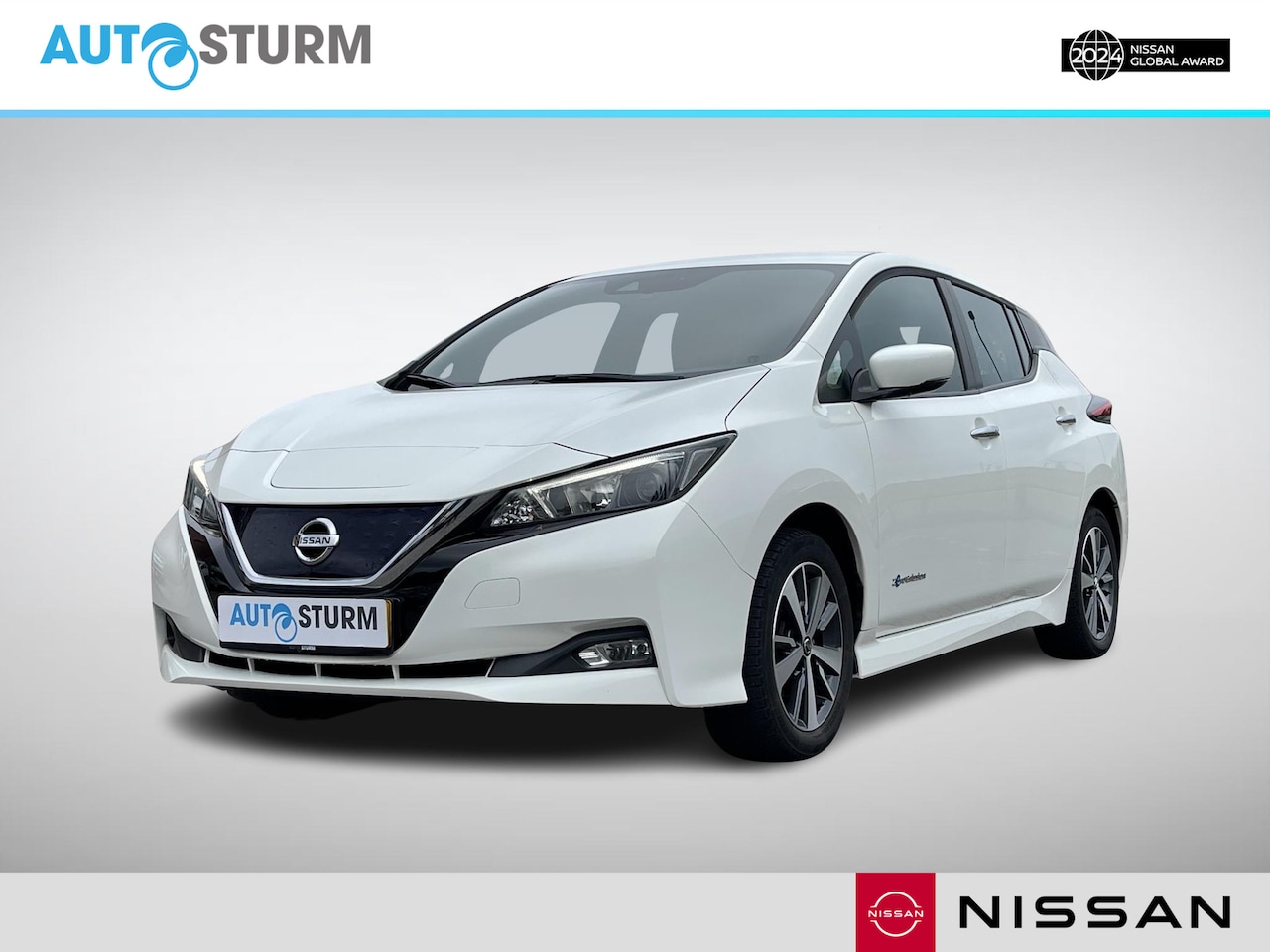 Nissan LEAF - Acenta 40 kWh | Navigatie | Camera | Adapt. Cruise Control | Apple Carplay/Android Auto | - AutoWereld.nl