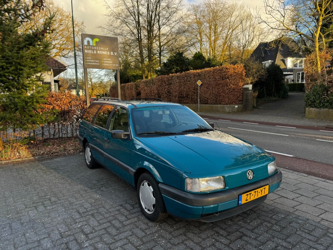 VOLKSWAGEN PASSAT GL VARIANT 66KW U9